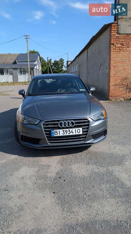Седан Audi A3 2014 в Горишних Плавнях