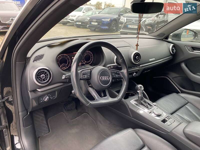 Хетчбек Audi A3 2018 в Львові