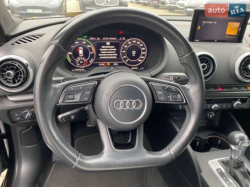Хетчбек Audi A3 2018 в Львові