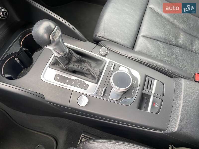 Хетчбек Audi A3 2018 в Львові