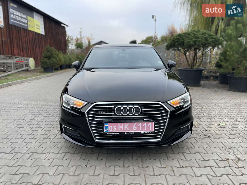 Хетчбек Audi A3 2017 в Луцьку фото 14 Хетчбек Audi A3 2017 в Луцьку