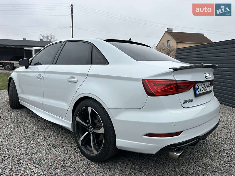 Седан Audi A3 2015 в Києві