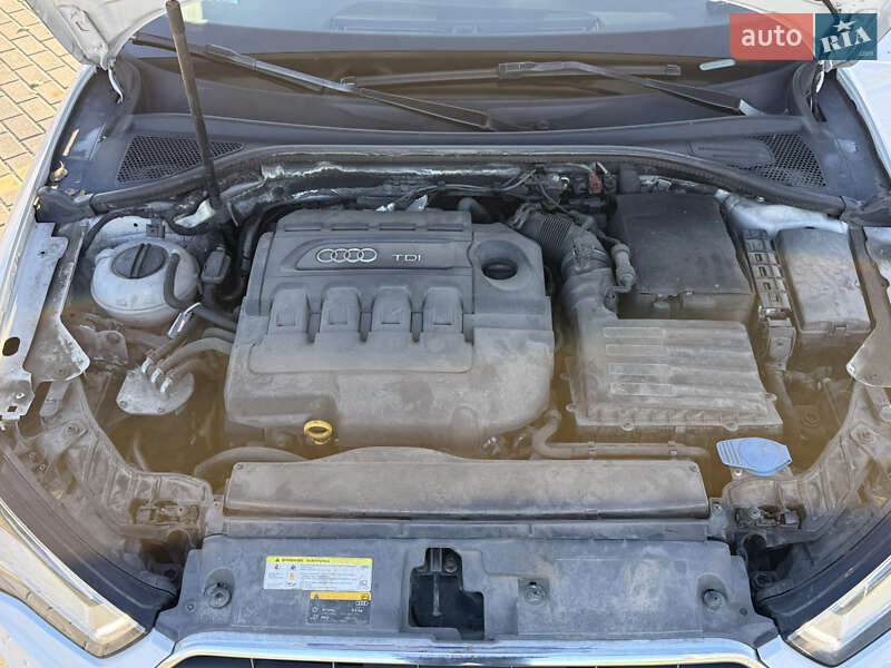 Седан Audi A3 2016 в Киеве