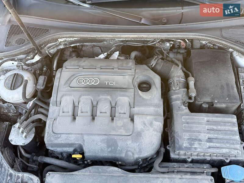 Седан Audi A3 2016 в Киеве