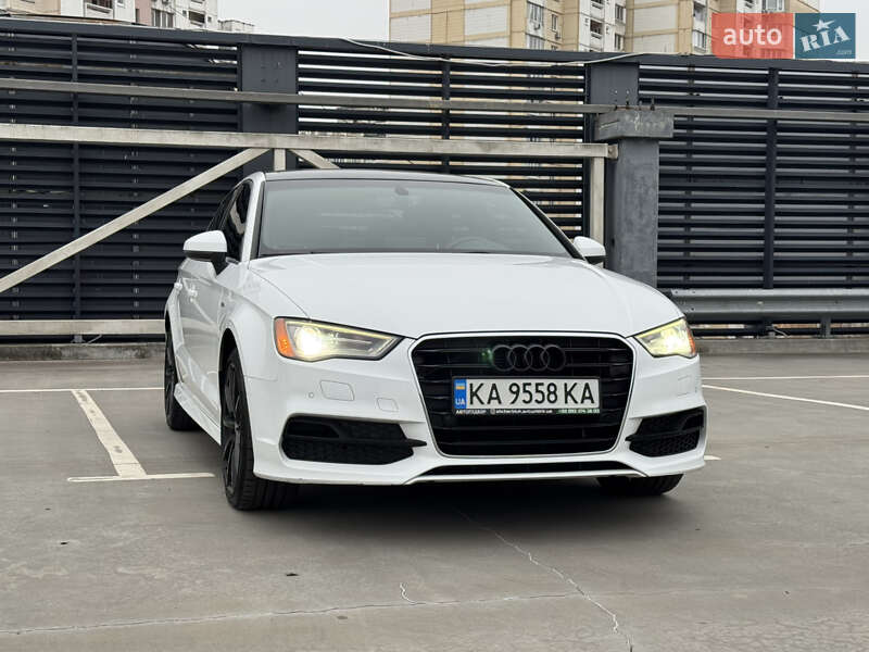 Седан Audi A3 2015 в Києві