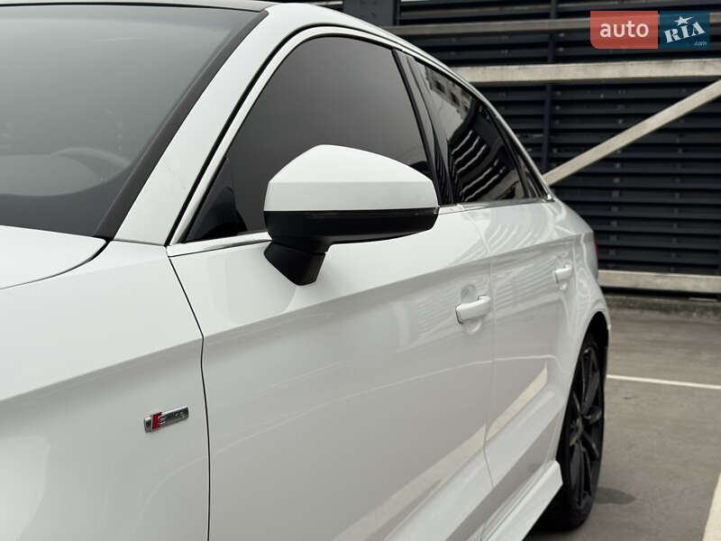 Седан Audi A3 2015 в Києві