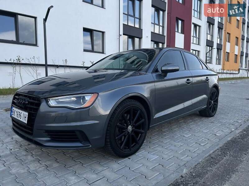 Седан Audi A3 2014 в Києві фото Седан Audi A3 2014 в Києві