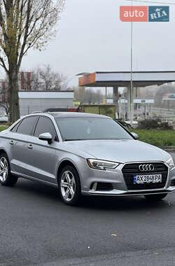 Седан Audi A3 2017 в Харькове