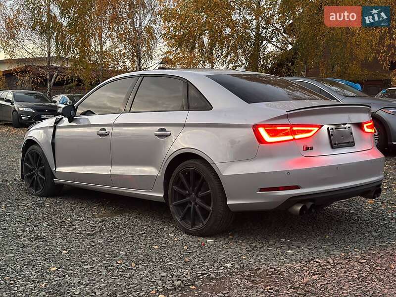Седан Audi A3 2015 в Луцьку