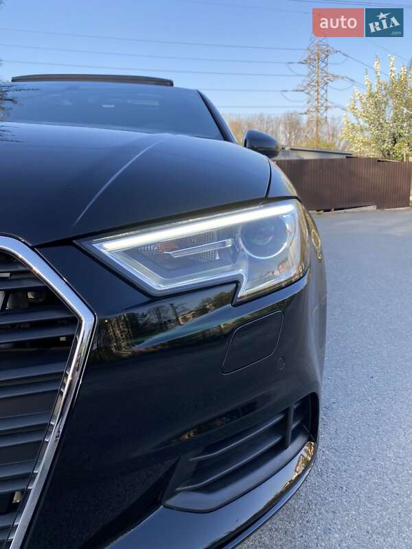 Седан Audi A3 2017 в Киеве фото 11 Седан Audi A3 2017 в Киеве
