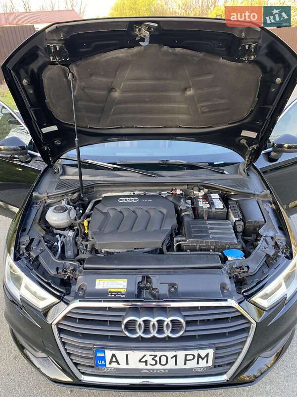 Седан Audi A3 2017 в Киеве фото 29 Седан Audi A3 2017 в Киеве
