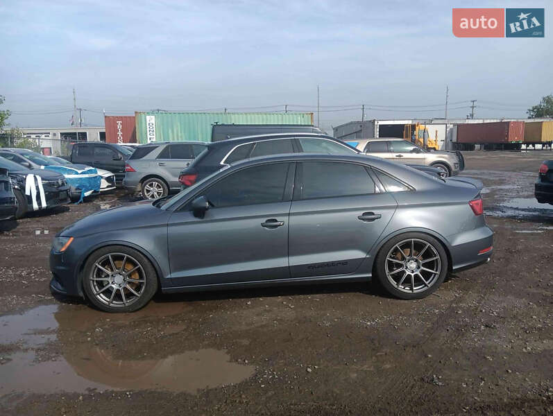 Седан Audi A3 2015 в Новомосковске