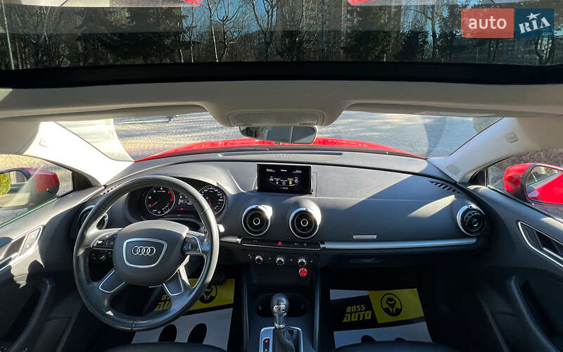 Седан Audi A3 2016 в Львові