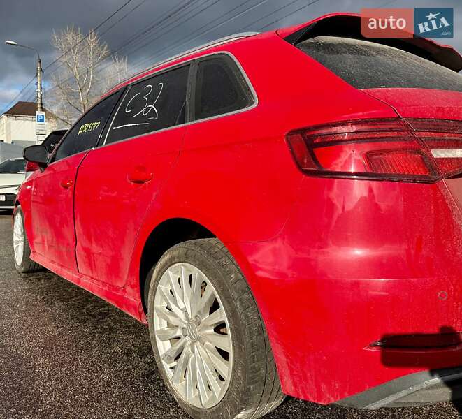 Хетчбек Audi A3 2018 в Києві фото 9 Хетчбек Audi A3 2018 в Києві