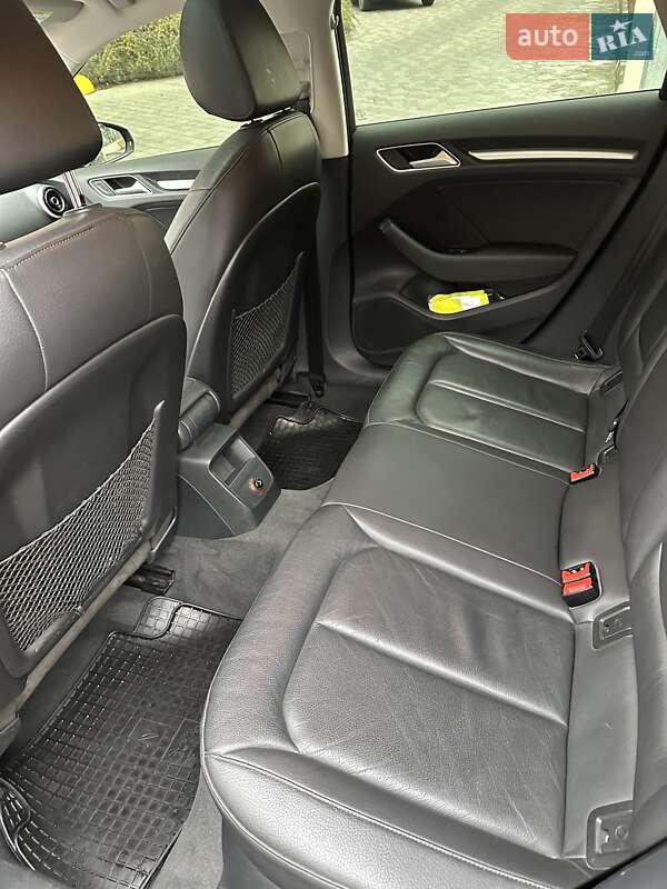 Хетчбек Audi A3 2015 в Києві фото 7 Хетчбек Audi A3 2015 в Києві