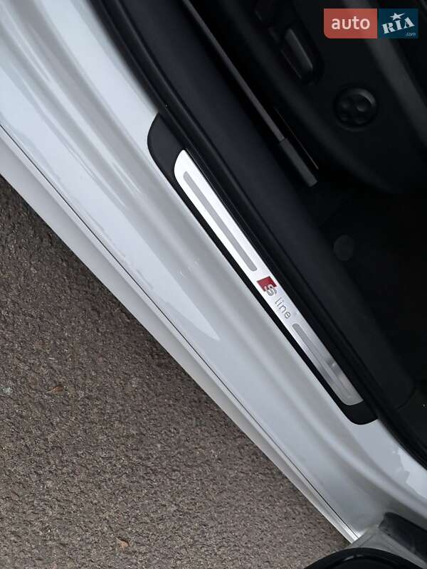 Седан Audi A3 2015 в Києві фото 25 Седан Audi A3 2015 в Києві