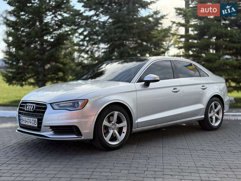 Седан Audi A3 2014 в Одессе