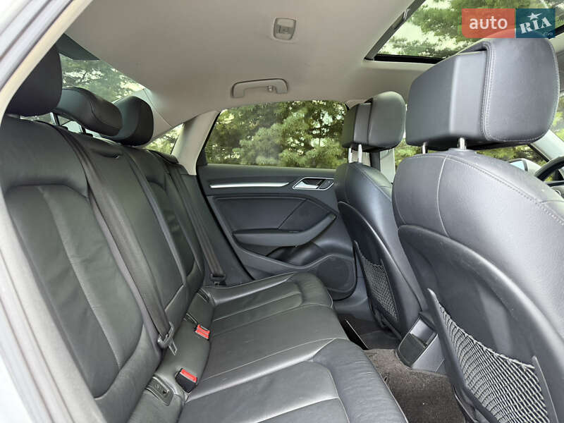 Седан Audi A3 2014 в Одессе