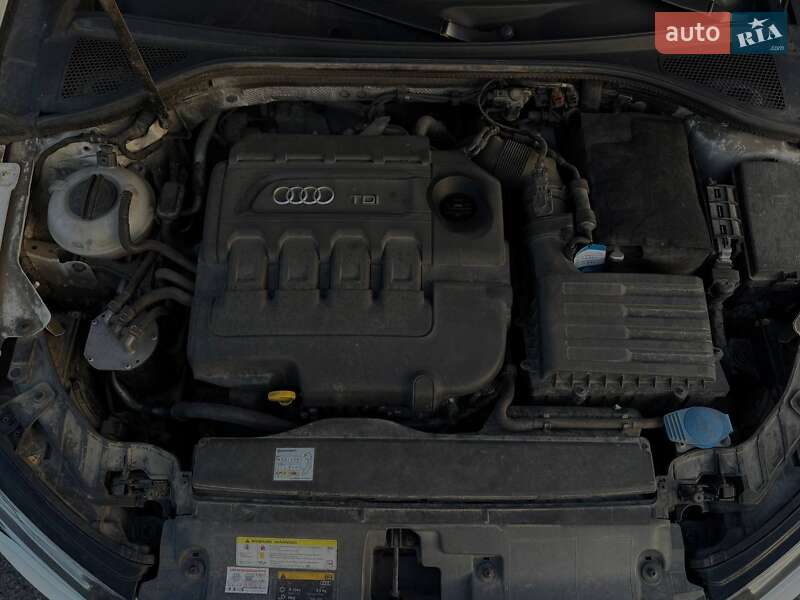 Седан Audi A3 2015 в Львове фото 8 Седан Audi A3 2015 в Львове