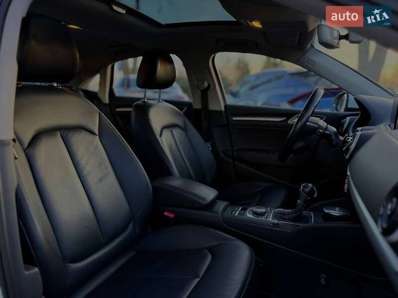 Седан Audi A3 2015 в Львове фото 24 Седан Audi A3 2015 в Львове