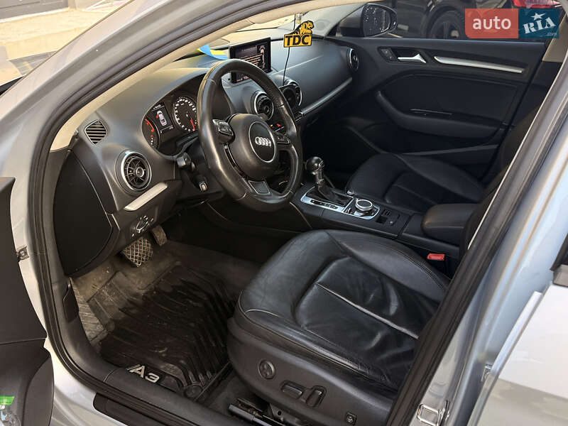 Седан Audi A3 2014 в Києві