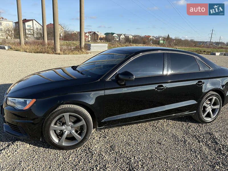 Седан Audi A3 2014 в Тернополі