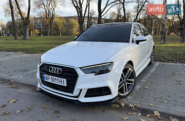 Седан Audi A3 2016 в Запоріжжі