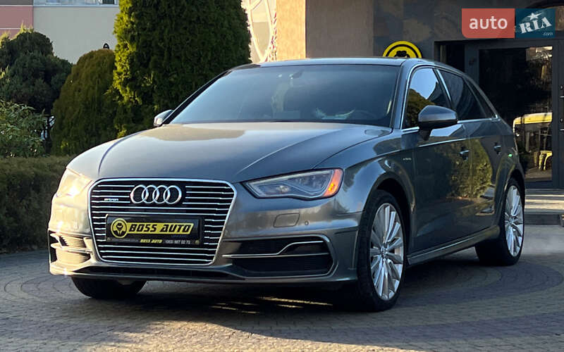 Хэтчбек Audi A3 2015 в Львове