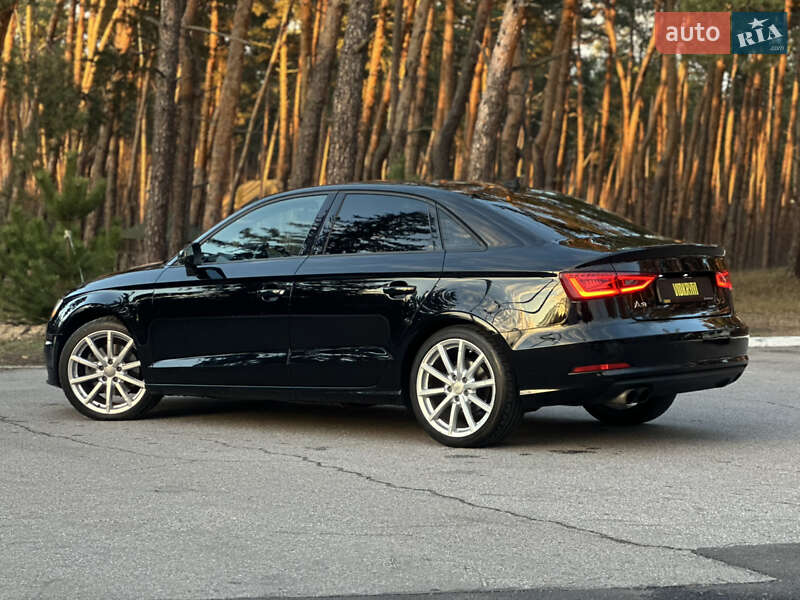 Седан Audi A3 2016 в Києві