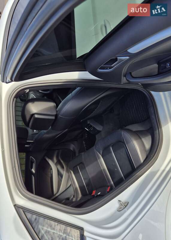 Седан Audi A3 2017 в Рівному фото 20 Седан Audi A3 2017 в Рівному