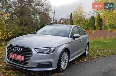 Хетчбек Audi A3 2017 в Києві