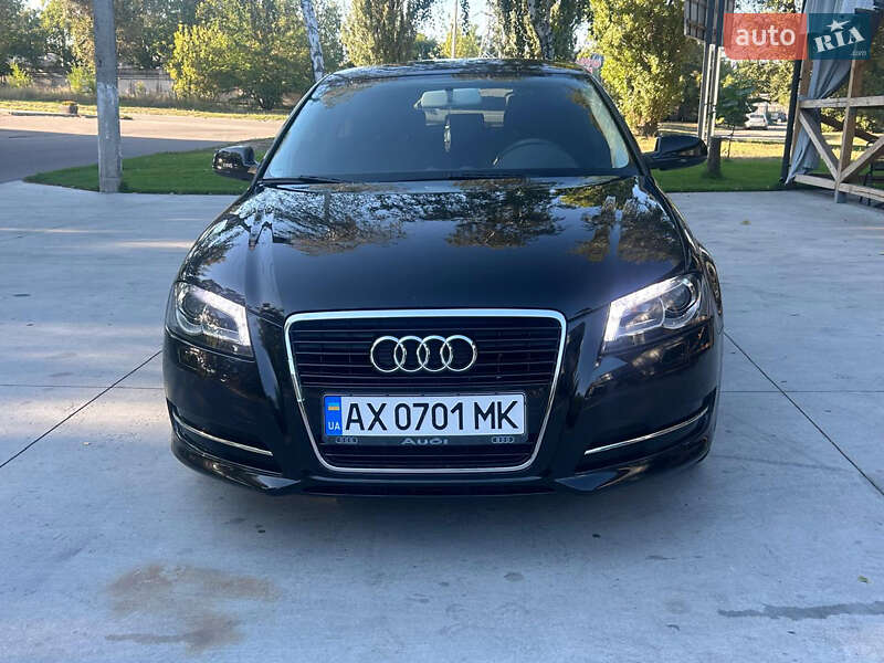 Хетчбек Audi A3 2010 в Дніпрі