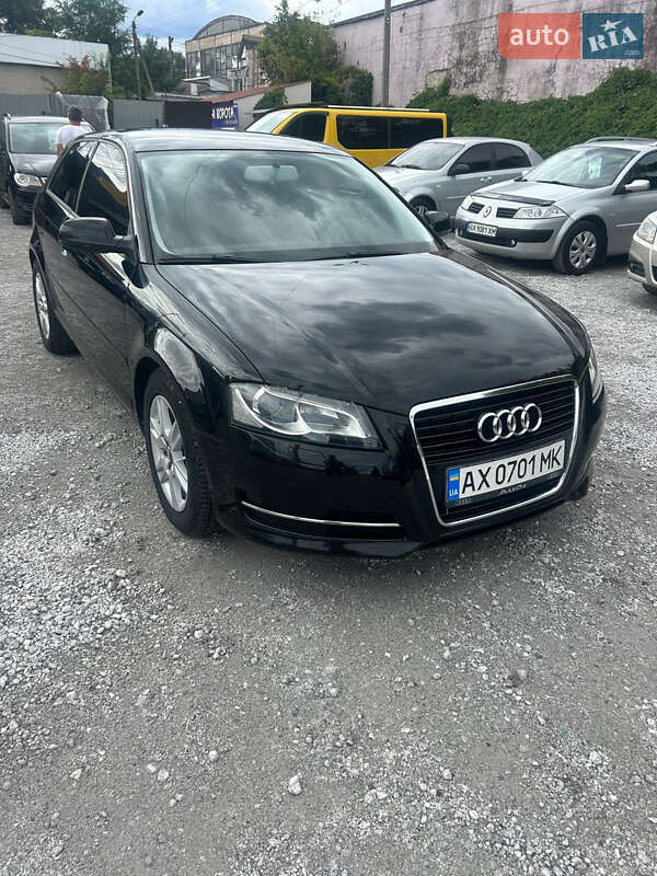 Хетчбек Audi A3 2010 в Дніпрі