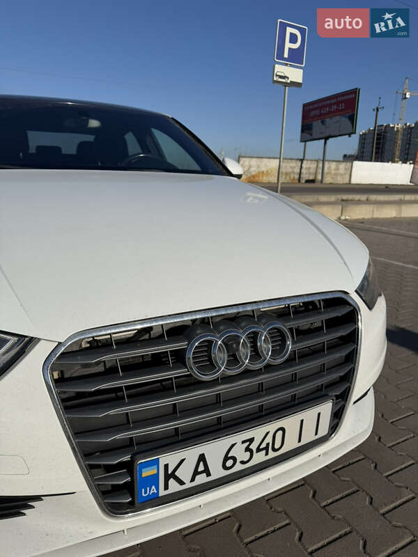 Седан Audi A3 2014 в Крюківщині