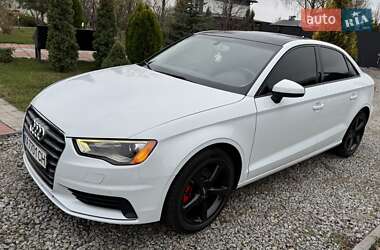 Седан Audi A3 2015 в Киеве