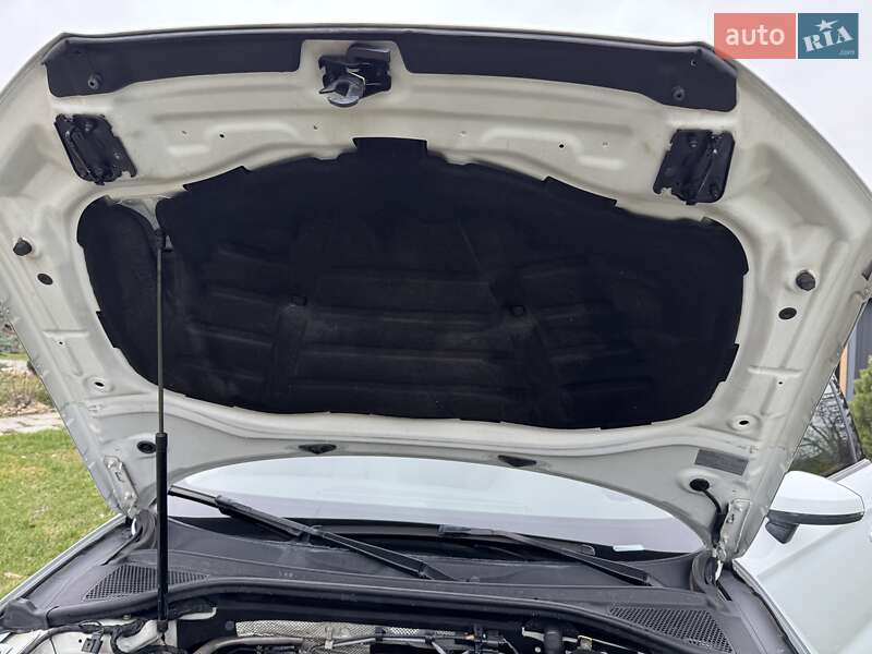 Седан Audi A3 2015 в Киеве