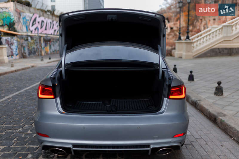 Седан Audi A3 2015 в Одессе