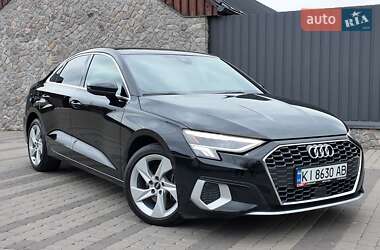 Седан Audi A3 2022 в Киеве