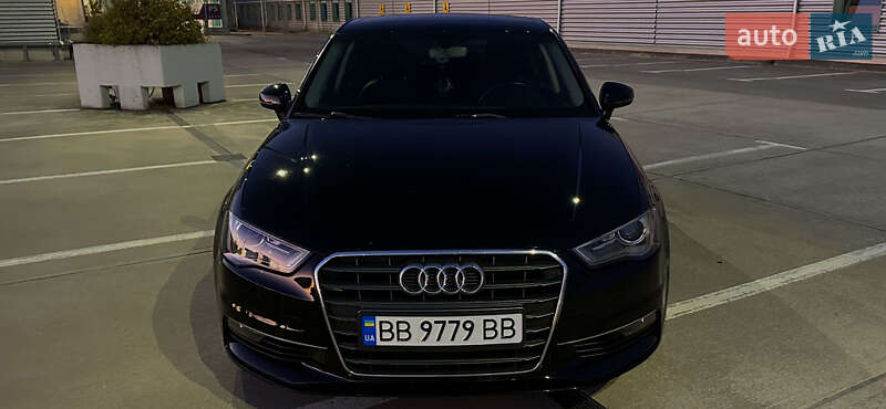 Седан Audi A3 2016 в Виннице