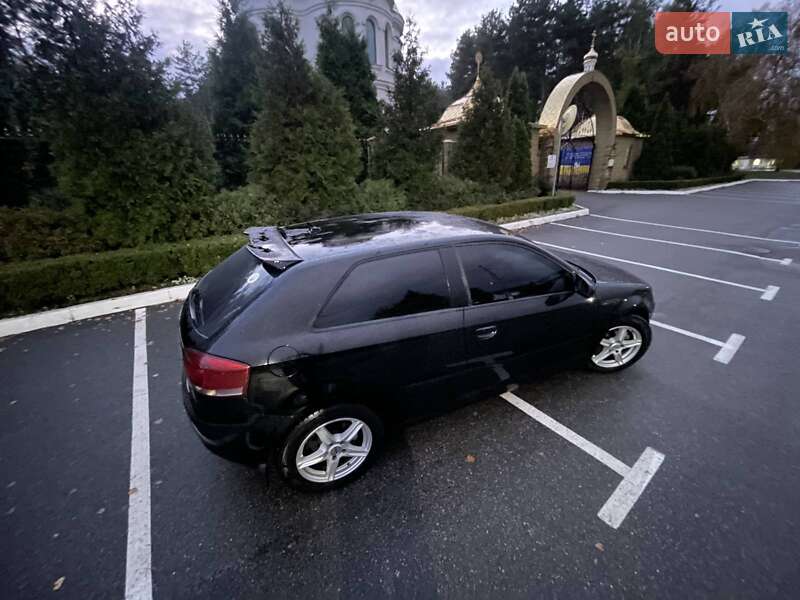 Хетчбек Audi A3 2004 в Києві