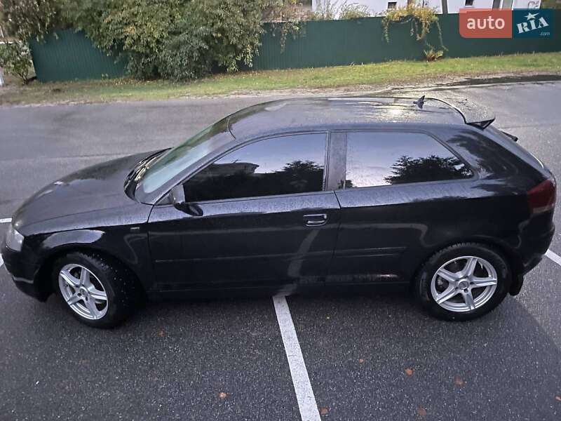 Хетчбек Audi A3 2004 в Києві