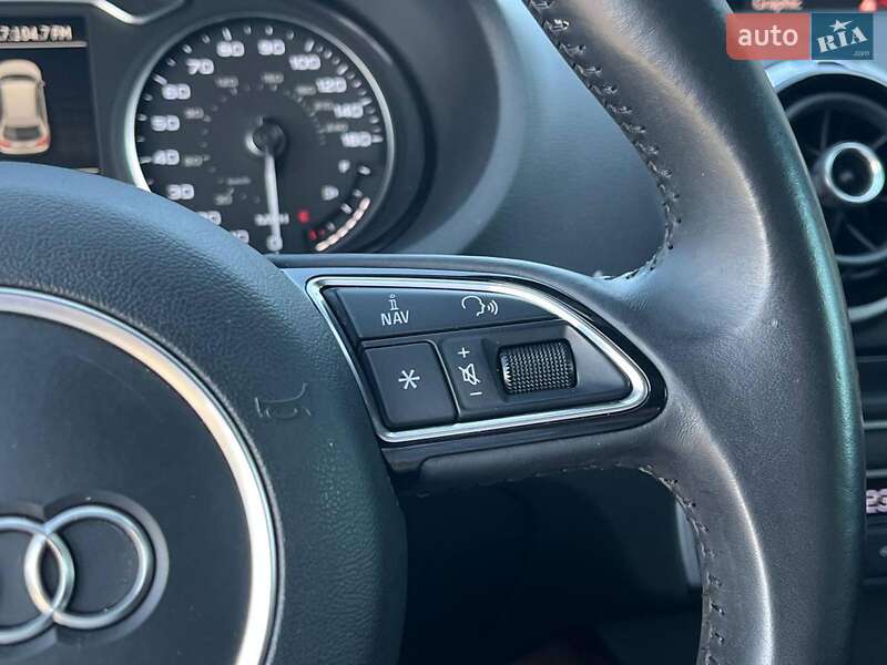 Хэтчбек Audi A3 2016 в Львове