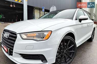 Седан Audi A3 2015 в Киеве