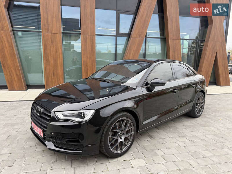 Седан Audi A3 2016 в Луцьку
