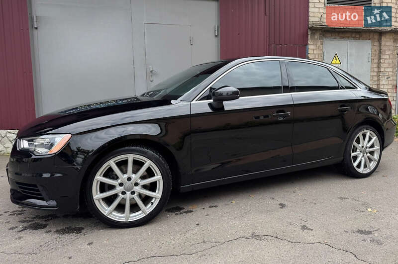 Седан Audi A3 2014 в Харькове