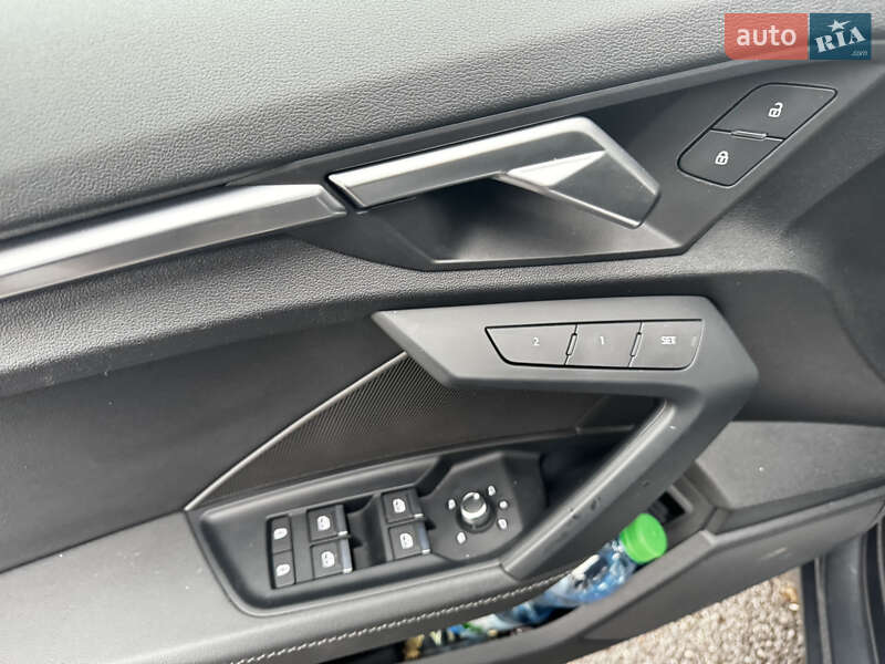 Седан Audi A3 2024 в Чернівцях