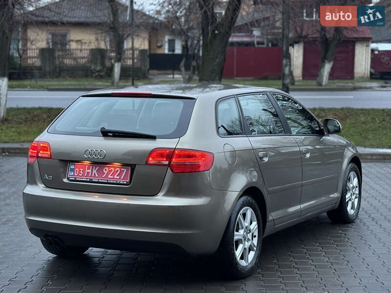 Хетчбек Audi A3 2009 в Старокостянтинові