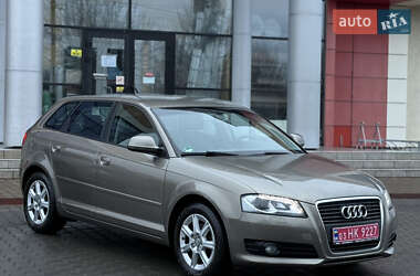 Хэтчбек Audi A3 2009 в Староконстантинове