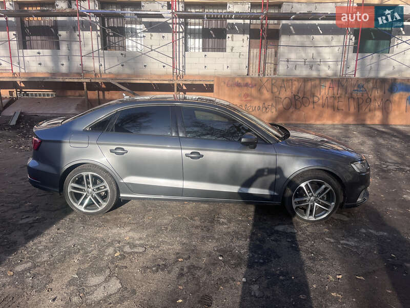 Седан Audi A3 2017 в Дніпрі фото 4 Седан Audi A3 2017 в Дніпрі