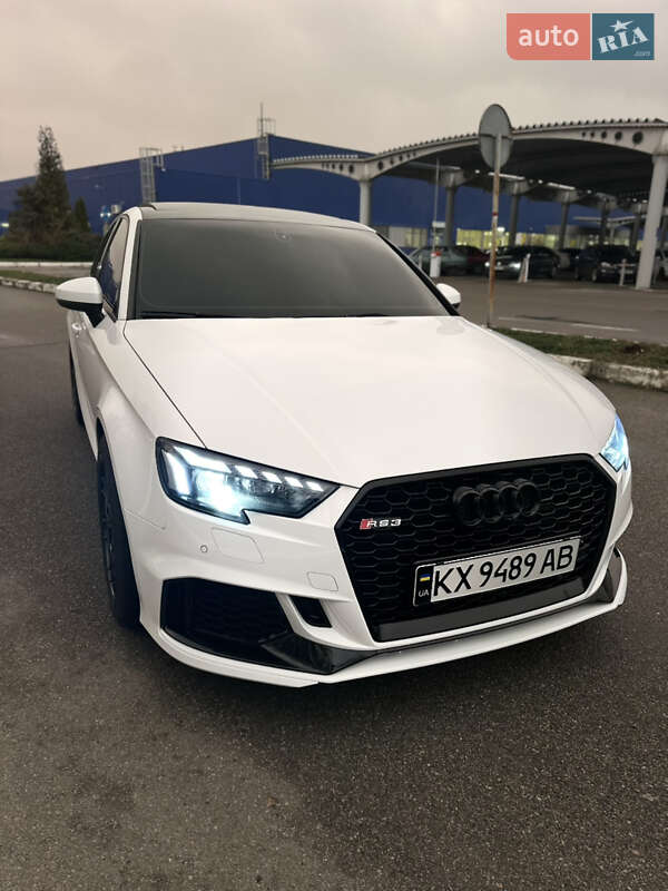 Седан Audi A3 2015 в Запорожье